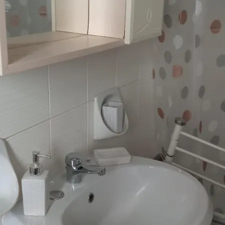 La Casetta Dei Sogni Apartment *